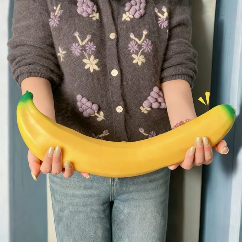 巨大バナナスクイッシーおもちゃ、ゆっくり膨らむストレス解消フ - Baby Food Banana のレビューと価格