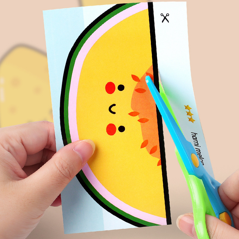 手作りの切り絵 興味深い折り紙スーツ 動物/植物/食べ物の模 - Baby Food Scissors のレビューと価格